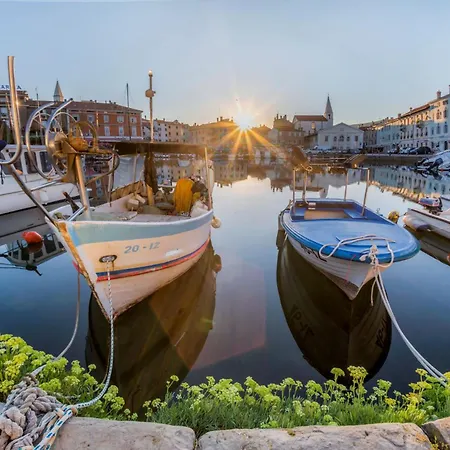 Apartament Center By Istrian Koper