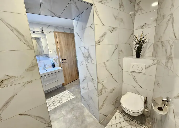 Center By Istrian * קופר