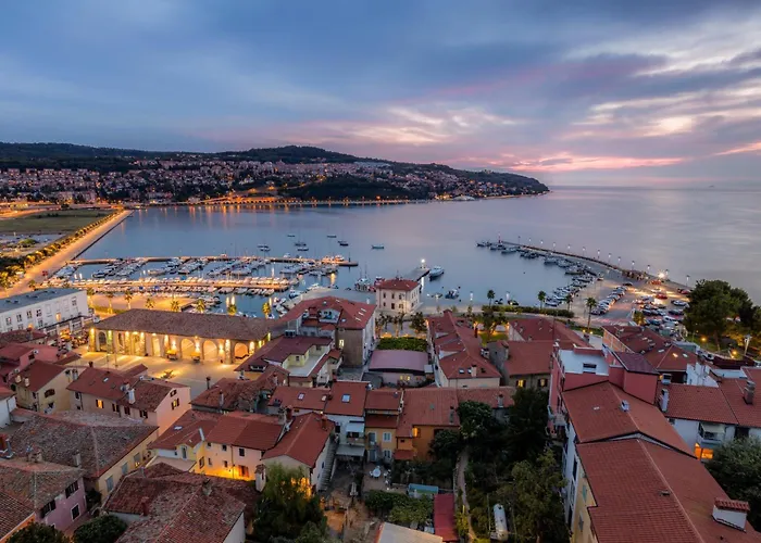 Center By Istrian דירה קופר